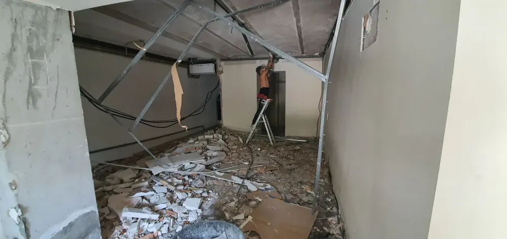 démolition intérieure à Roquebrune-sur-Argens